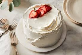 Welcome cake from Bake Off Valanchery, handcrafted with fresh ingredients and creative decoration